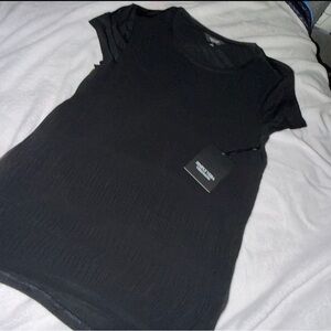 Simply Vera Wang Women’s black Blouse Size Small New With Tags NWT Short Sleeve